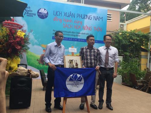  “Chắp cánh ước mơ” nhân rộng tủ sách nông thôn ảnh 4